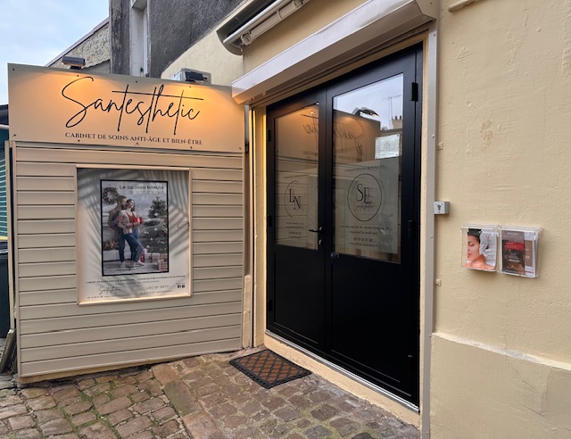 Espace accueil du salon